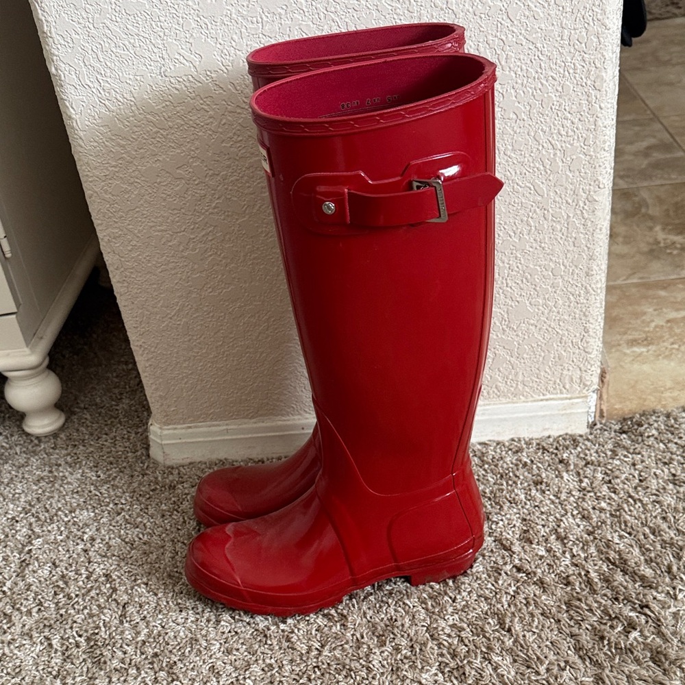 Hunter Red Gloss Tall Rain Boots - Picture 7 of 10